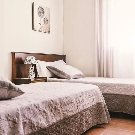 Guest house La Laguna 2*